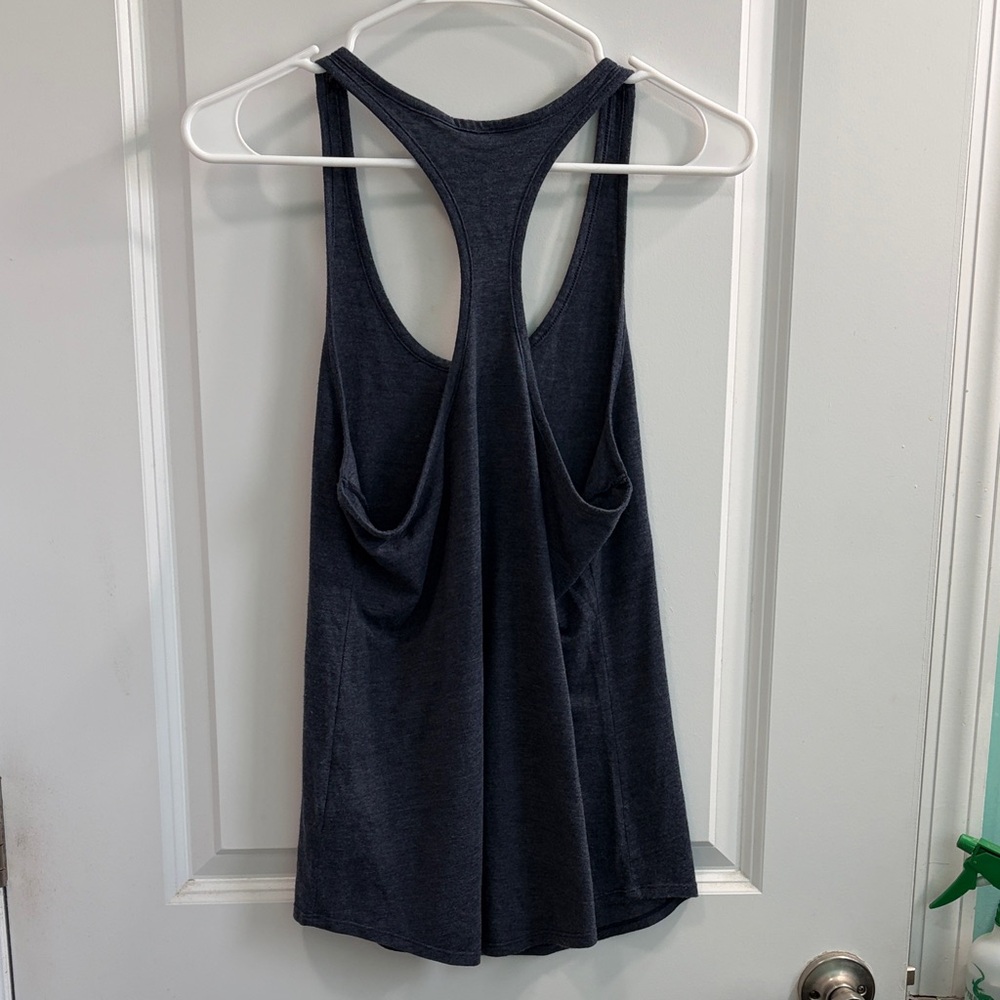 Nike Navy Yankees Graphic Racerback Tank - Picture 2 of 6